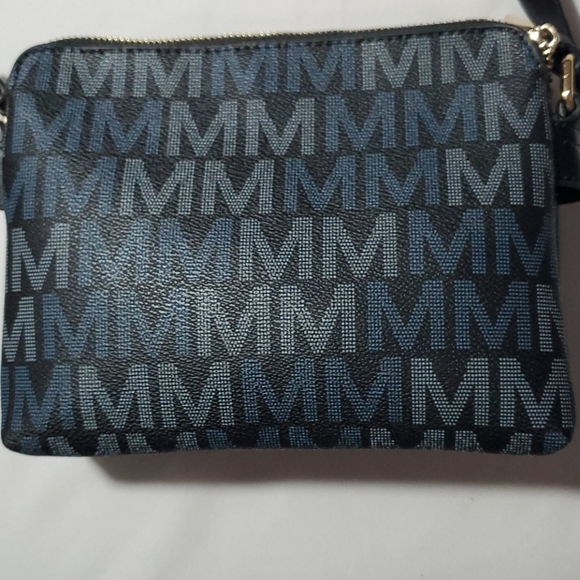 Purses black and gray crossbody. Adjustable strap - Picture 4 of 13